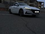 Hyundai Elantra 2021 года за 10 200 000 тг. в Актау