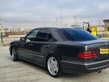 Mercedes-Benz E 320 2001 годаүшін5 500 000 тг. в Жанаозен – фото 3