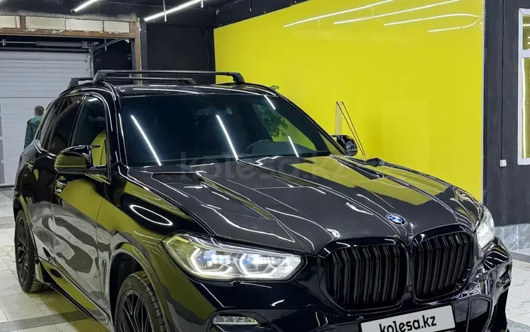 BMW X5 2021 года за 35 500 000 тг. в Астана