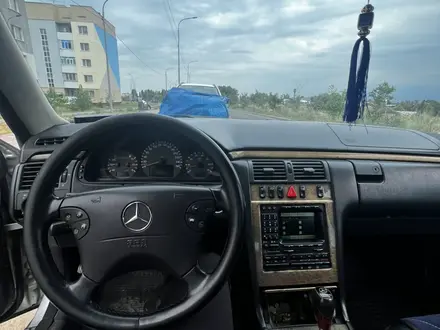 Mercedes-Benz E 430 1998 года за 4 800 000 тг. в Алматы – фото 9