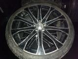 Бу шины с дисками в хороршем состояний за 140 000 тг. в Астана – фото 2