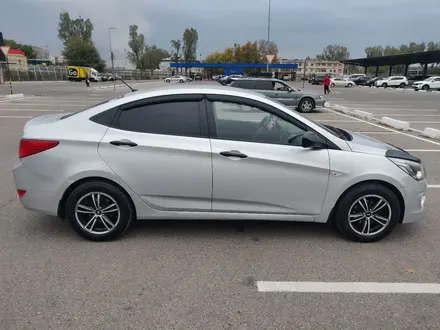 Hyundai Solaris 2015 года за 5 100 000 тг. в Алматы – фото 4