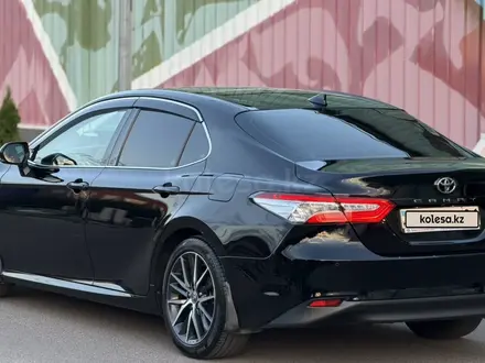 Toyota Camry 2021 года за 15 300 000 тг. в Алматы – фото 5