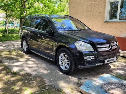 Mercedes-Benz GL 550 2008 года за 8 000 000 тг. в Сарыагаш – фото 2