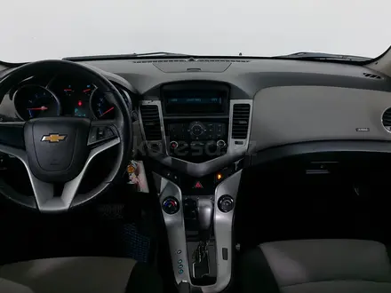 Chevrolet Cruze 2012 года за 4 690 000 тг. в Астана – фото 14