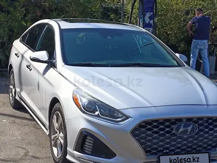 Hyundai Sonata 2020 года за 8 350 000 тг. в Алматы – фото 4