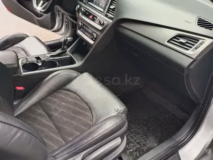 Hyundai Sonata 2020 года за 8 350 000 тг. в Алматы – фото 8
