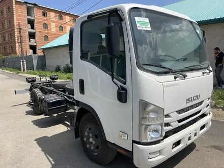 Isuzu 2022 года за 22 000 000 тг. в Алматы