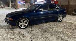 BMW 528 1998 годаfor2 600 000 тг. в Астана