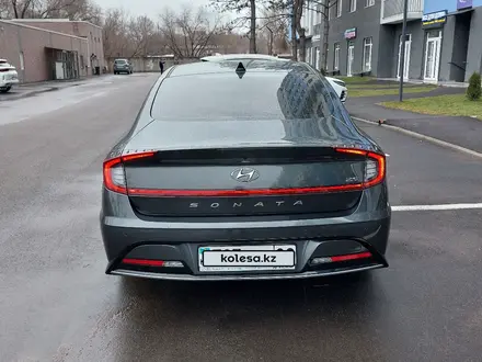 Hyundai Sonata 2023 года за 15 000 000 тг. в Алматы – фото 3