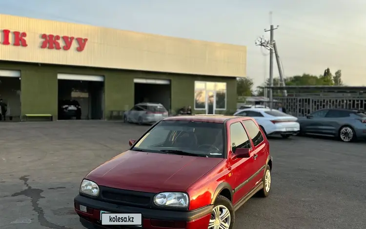 Volkswagen Golf 1992 года за 900 000 тг. в Алматы