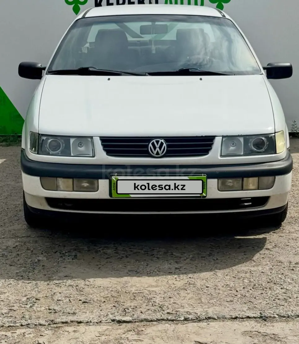 Volkswagen Passat, 1996
