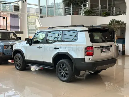 Toyota Land Cruiser Prado Luxe 2025 года за 47 690 000 тг. в Алматы – фото 11