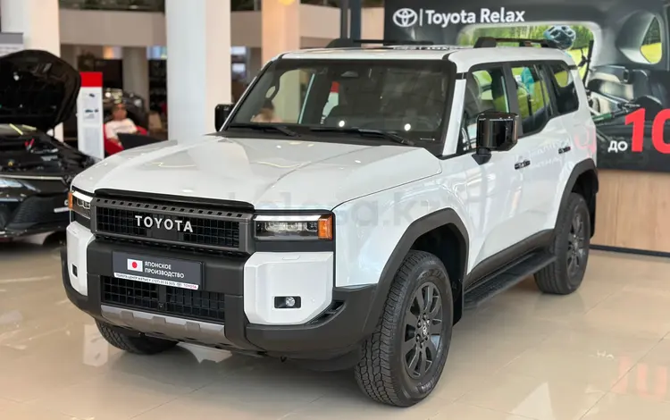 Toyota Land Cruiser Prado Luxe 2025 года за 47 690 000 тг. в Алматы