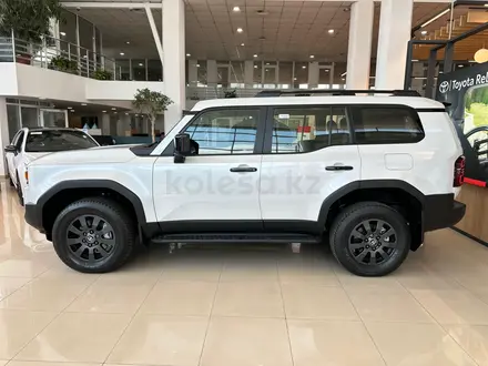 Toyota Land Cruiser Prado Luxe 2025 года за 47 690 000 тг. в Алматы – фото 13