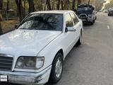 Mercedes-Benz E 220 1994 годаfor1 900 000 тг. в Талдыкорган – фото 3