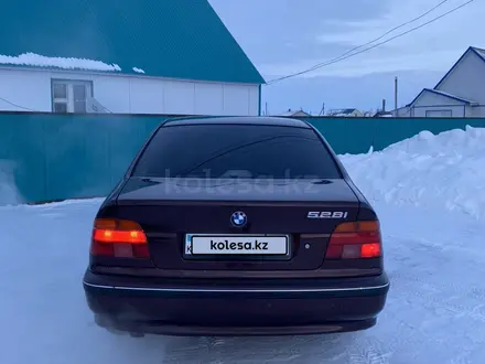 BMW 528 1998 года за 4 400 000 тг. в Актобе – фото 2