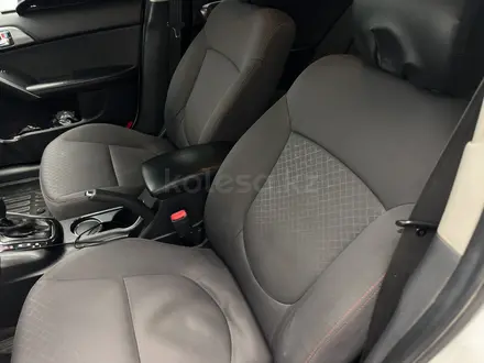 Kia Cerato 2013 года за 5 300 000 тг. в Атырау – фото 9