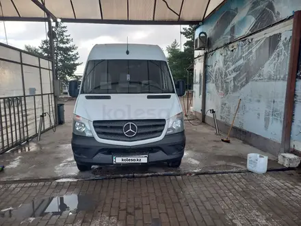 Mercedes-Benz Sprinter 2017 года за 19 000 000 тг. в Алматы – фото 4