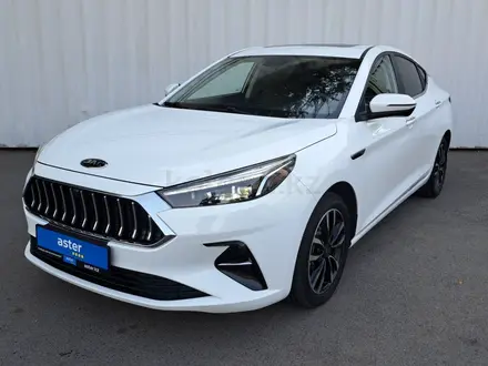 JAC J7 2023 года за 5 490 000 тг. в Алматы