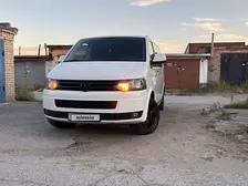 Volkswagen Caravelle, 2013