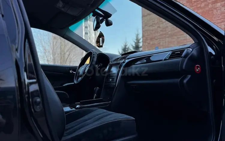 Toyota Camry 2015 года за 12 500 000 тг. в Усть-Каменогорск