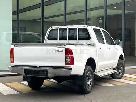 Toyota Hilux 2013 года за 8 000 000 тг. в Алматы