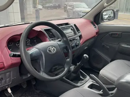 Toyota Hilux 2013 года за 8 000 000 тг. в Алматы – фото 10