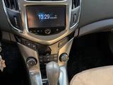 Chevrolet Cruze 2013 года за 3 600 000 тг. в Алматы – фото 5