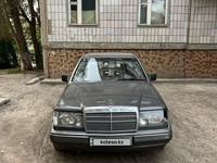 Mercedes-Benz E 230 1992 года за 1 300 000 тг. в Караганда
