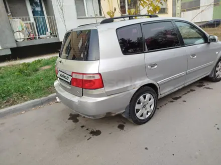 Kia Carens 2003 года за 2 400 000 тг. в Алматы – фото 6