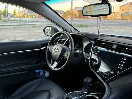 Toyota Camry 2019 года за 13 000 000 тг. в Кызылорда – фото 6