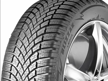 Bridgestone Blizak LM005 Передние 245/40 R21 Задние 275/35 R21 за 245 000 тг. в Алматы