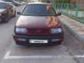 Volkswagen Vento 1993 годаfor1 150 000 тг. в Шымкент