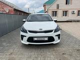 Kia Rio 2018 года за 7 700 000 тг. в Актобе