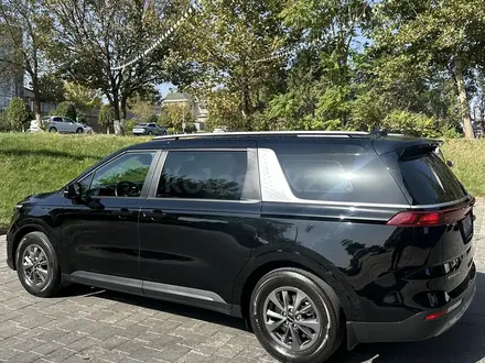 Kia Carnival 2023 года за 19 000 000 тг. в Шымкент – фото 4