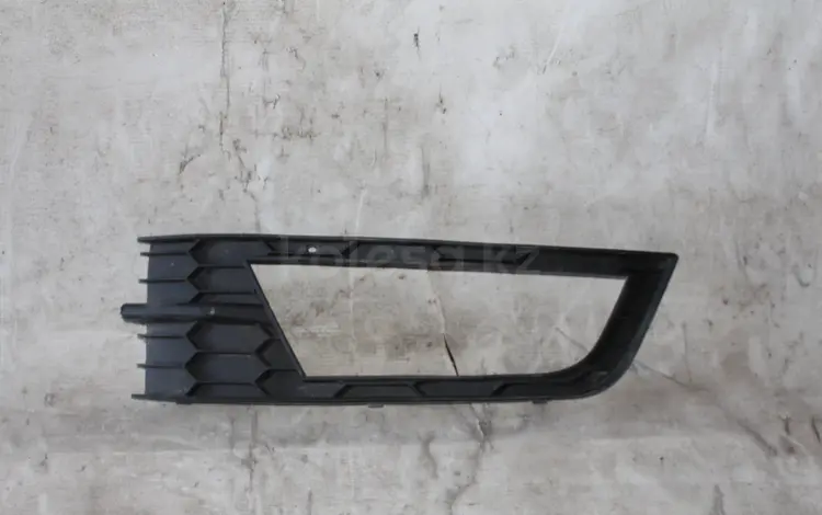 Накладка на туманку противотуманку левая Skoda Octavia 13- за 10 000 тг. в Караганда
