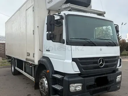 Mercedes-Benz  1824 2006 года за 18 000 000 тг. в Алматы
