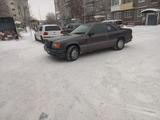 Mercedes-Benz E 230 1990 годаfor999 900 тг. в Караганда – фото 4