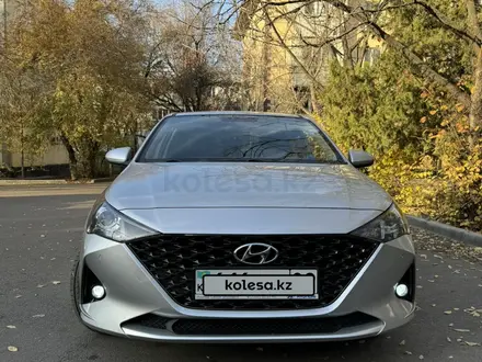 Hyundai Accent 2021 года за 8 500 000 тг. в Алматы – фото 2