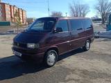 Volkswagen Caravelle 1995 года за 3 900 000 тг. в Караганда