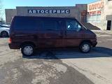 Volkswagen Caravelle 1995 года за 3 900 000 тг. в Караганда – фото 4
