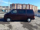 Volkswagen Caravelle 1995 года за 3 900 000 тг. в Караганда – фото 5