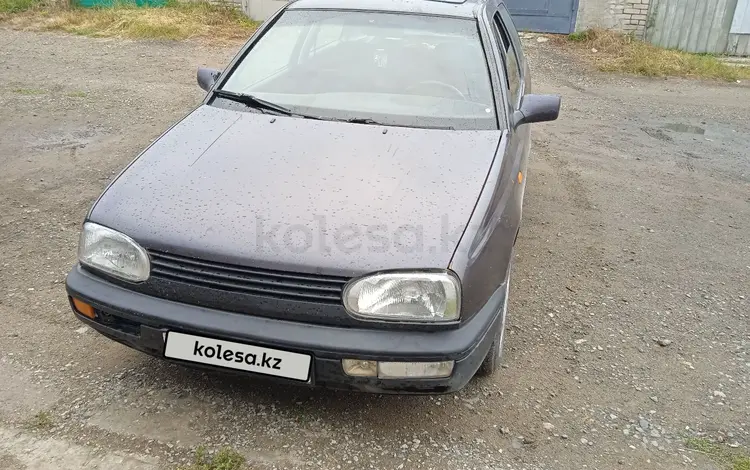 Volkswagen Golf 1993 годаүшін1 200 000 тг. в Качар