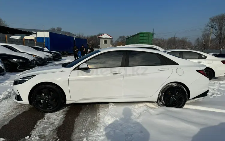 Hyundai Avante 2022 года за 11 000 000 тг. в Алматы