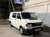 Volkswagen Transporter 1995 годаүшін2 500 000 тг. в Алматы