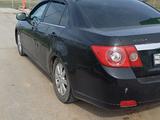 Chevrolet Epica 2006 года за 2 300 000 тг. в Уральск – фото 3