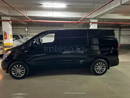 Hyundai Starex 2014 года за 10 500 000 тг. в Алматы – фото 20