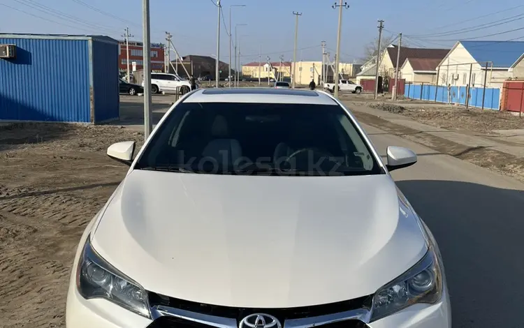 Toyota Camry 2016 года за 6 300 000 тг. в Атырау