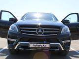 Mercedes-Benz ML 300 2015 года за 19 000 000 тг. в Астана – фото 2